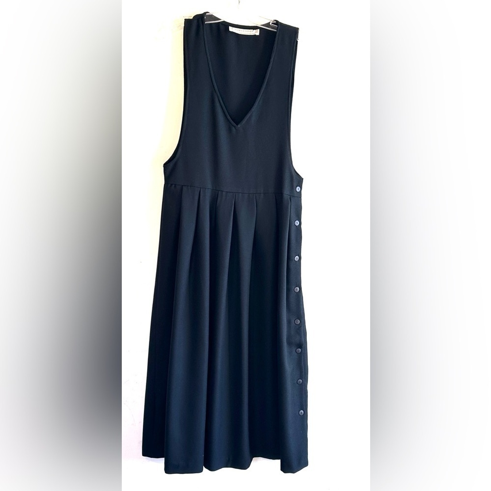Pam’s Closet Vintage 80s/90s Cottagecore V-Neck Pleated Black Jumper Dress